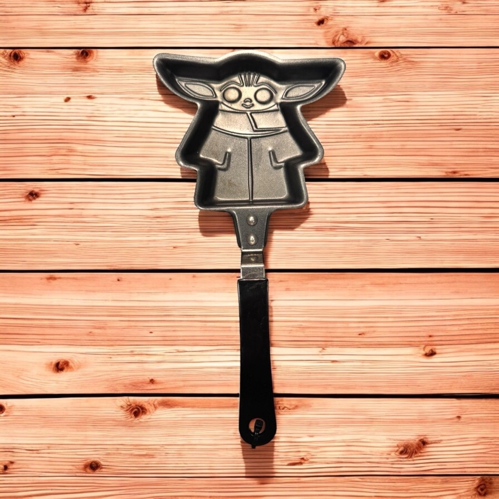 Jedi Pancake Pan (yoda)